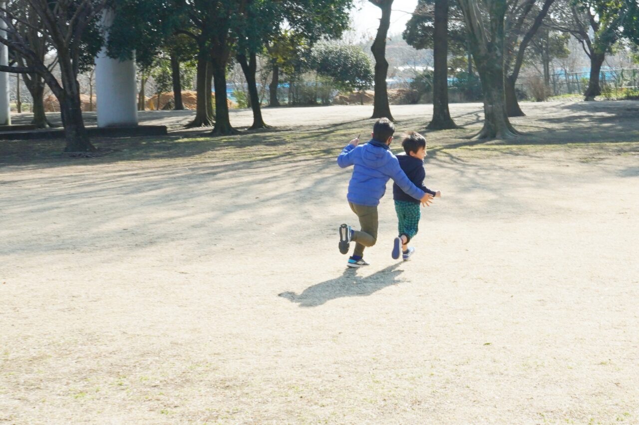 鬼ごっこイメージ