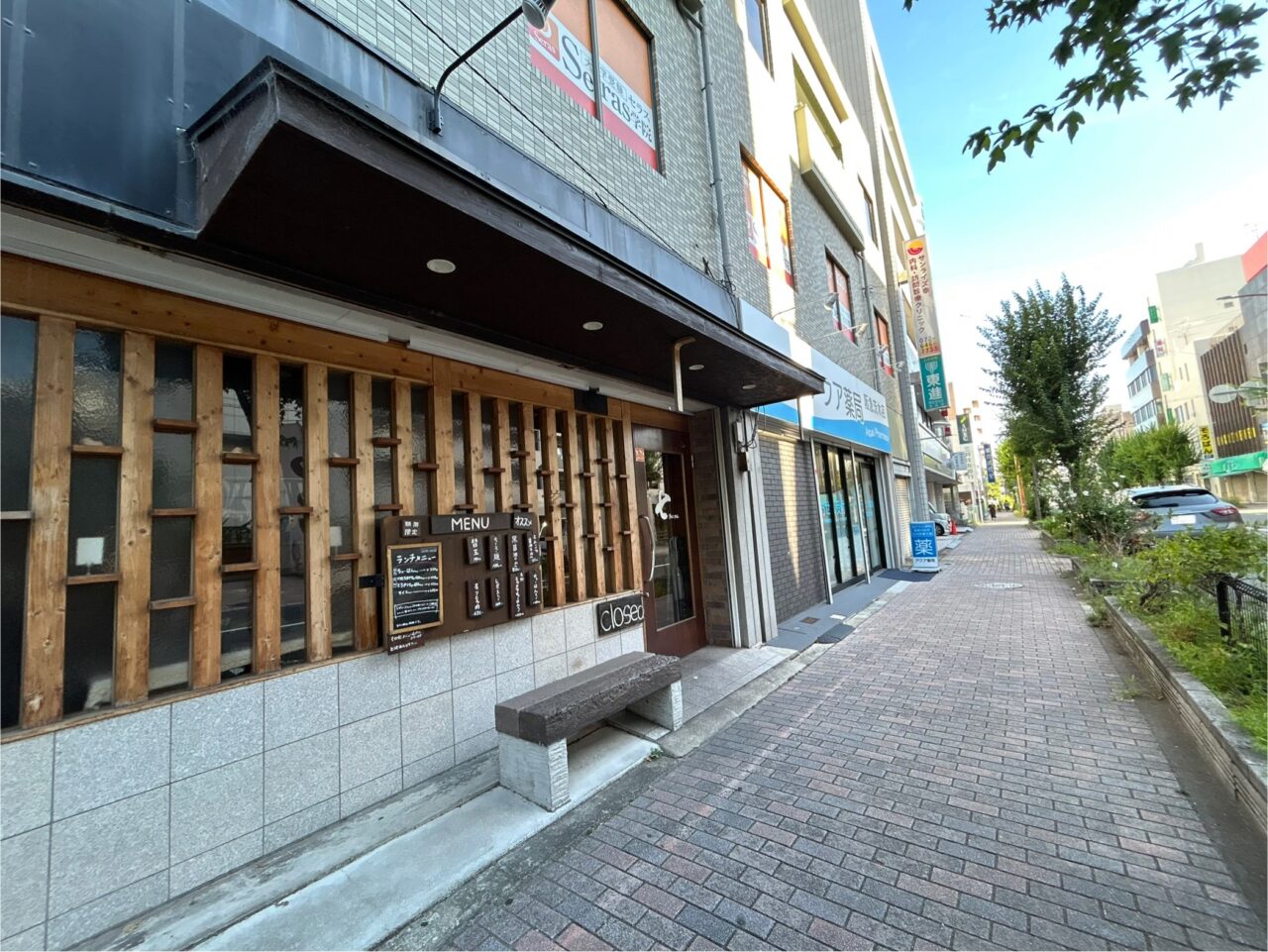 アクア薬局阪急茨木店周辺